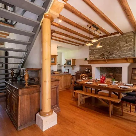 Maison Camparan, 7 Pieces, 10 Personnes - Fr-1-296-337 Camparan